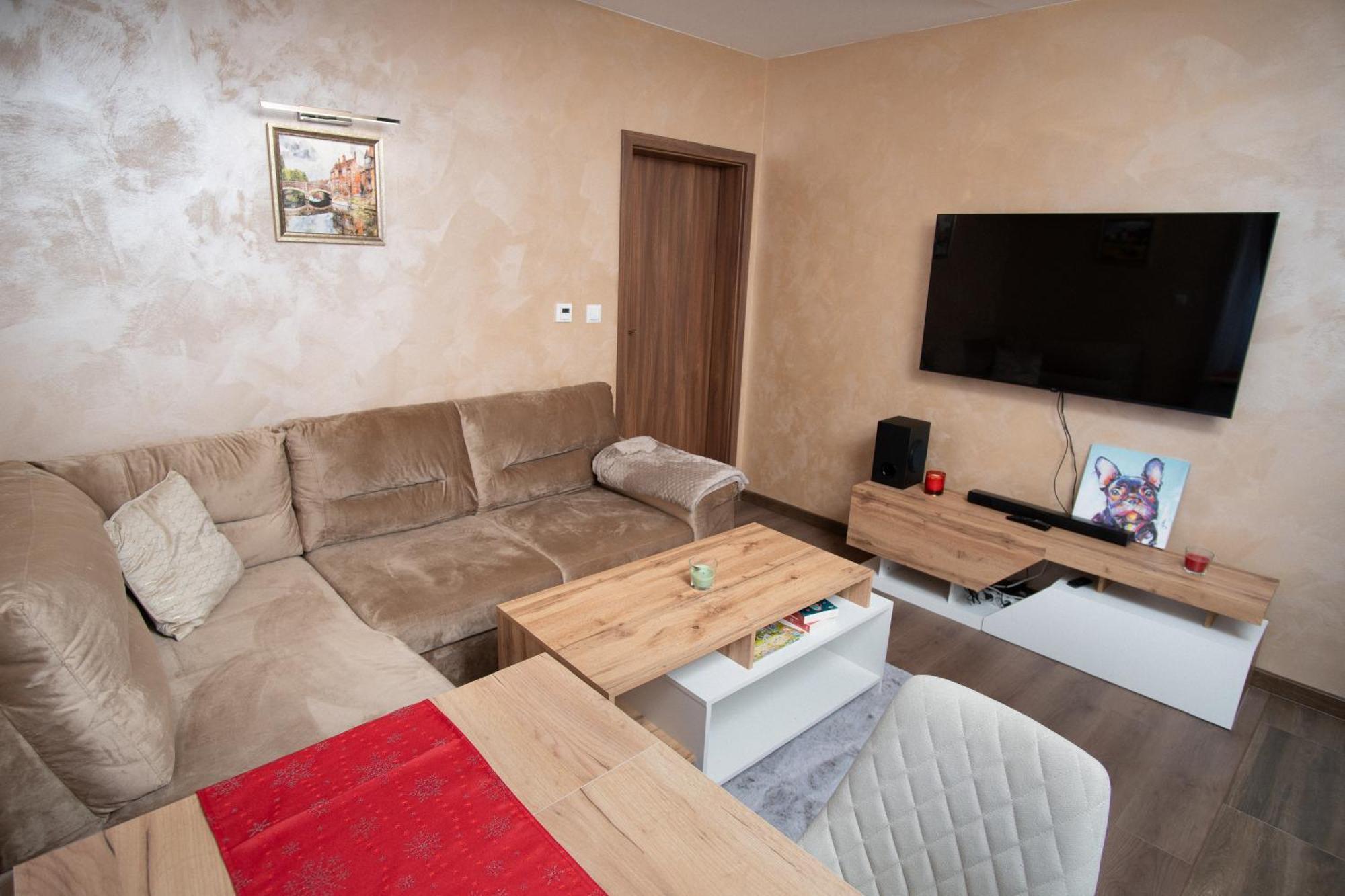 Апартамент Бела / Apartment Bela Raduil Exteriör bild
